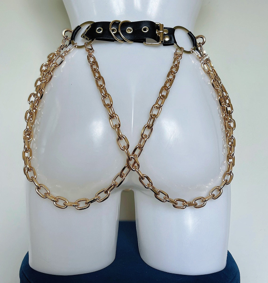 Rox star belt Lorna Jane Harnesses