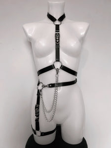 Axl faux leather harness set