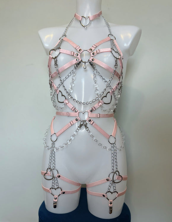 Bubblegum full body harness