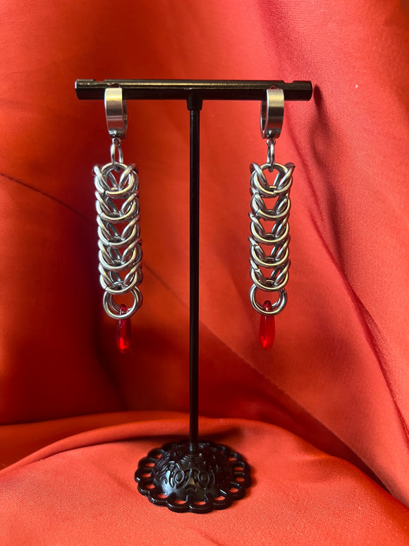 Chainmail blood earrings