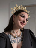 Uriel Pearl choker