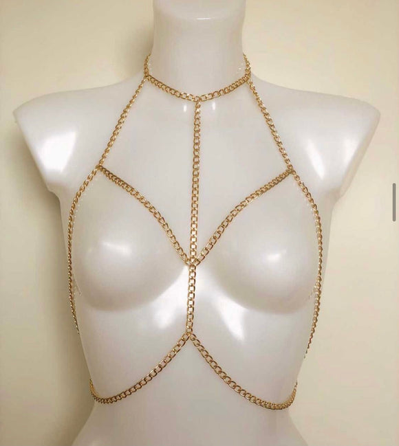 Evie chain harness